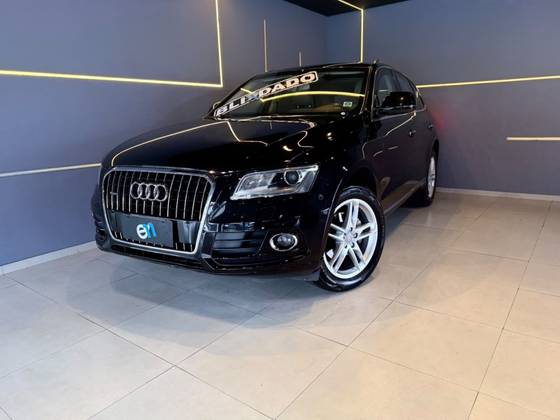 AUDI Q5 2.0 TFSI AMBIENTE 16V 225CV GASOLINA 4P AUTOMÁTICO AUDI Q5 2.0 TFSI AMBIENTE 16V 225CV GASOLINA 4P AUTOMÁTICO